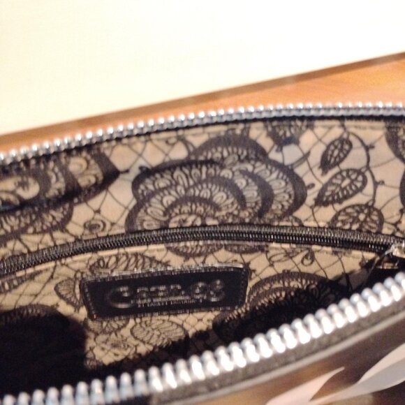 NEW large Carlos Santana Wristlet I Love You - Picture 4 of 4